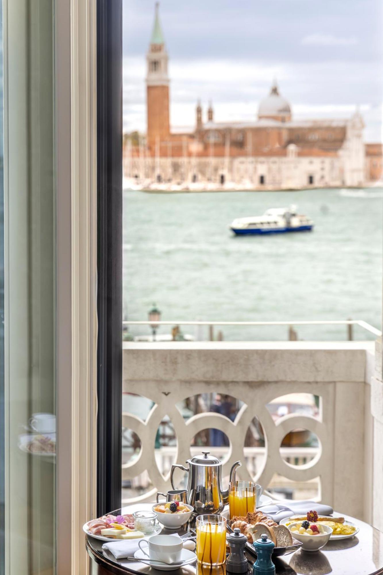 Londra Palace Venezia Exterior foto
